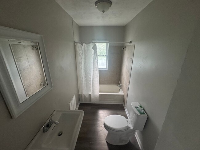 Photo - 613-615 N. Jefferson Ave