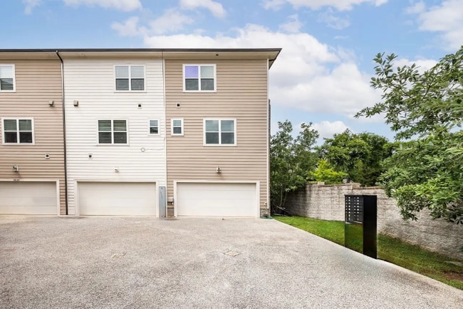 Photo - 5521 Kentucky Ave