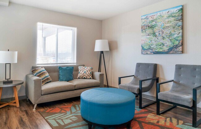 Furnished Studio-Detroit - Rochester Hills