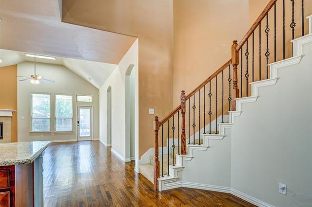 Photo - 10841 Leesa Dr