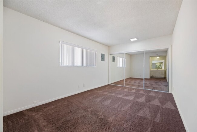 Photo - 16405 Cornuta Apartments