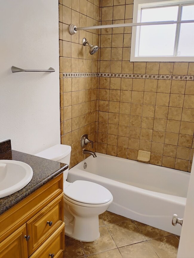 Photo - 5130-5140 Roseland Street Unit 5140-2