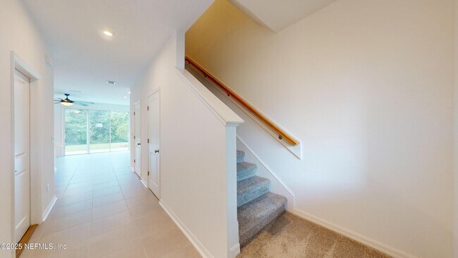 Photo - 358 Annies Pl