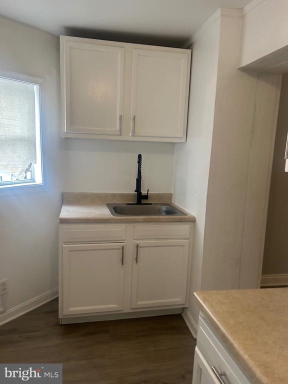 Photo - 2136 N Fulton Ave Unit 3