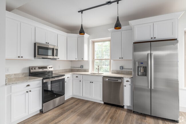 1BR, 1BA - 502SF - Kitchen
