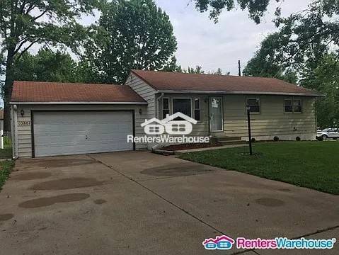 Building Photo - 3 bed 1.5 bath Ready to Move In