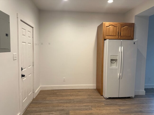 Photo - 1407 S 4th St Unit 1-downstairs