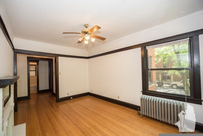 Photo - 3501 N Greenview Ave Unit 3501-G