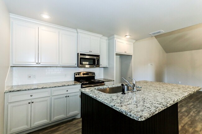 Photo - MM 3810 133rd Street Unidad A