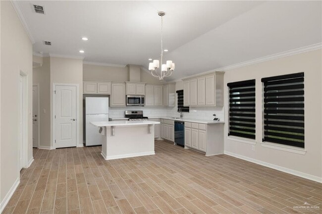 Photo - 17 Highland Ave