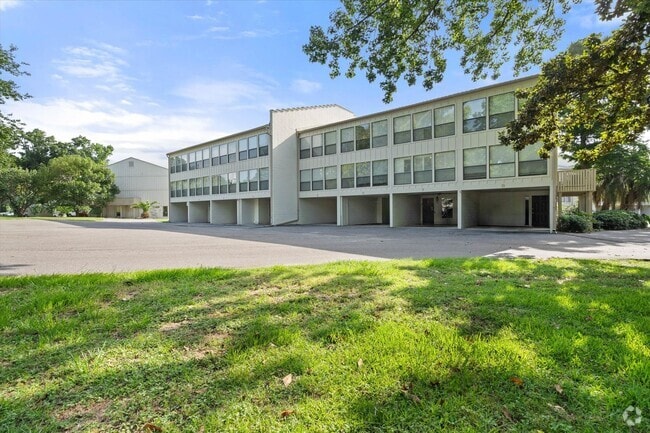 Building Photo - MOBILE BAY WATERFRONT Rental