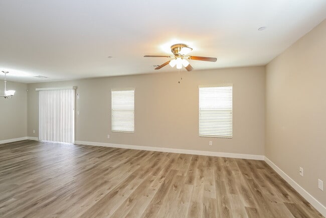 Photo - 9004 Tropical Tide Ct