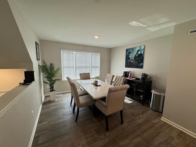Photo - 1039 Briar Gln Ct