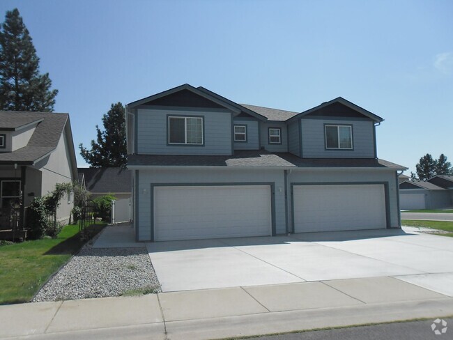 Building Photo - Brand New Duplex in Deer Park Rental