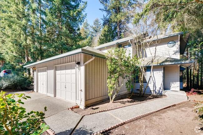 Building Photo - 8621 137th Ave NE Rental