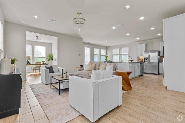 Building Photo - 124 Oakstone Dr Rental