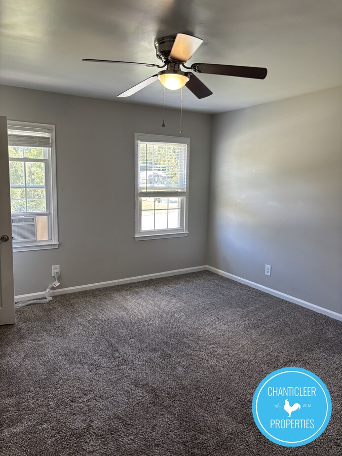 Photo - 501 Greenbriar Rd Unidad C