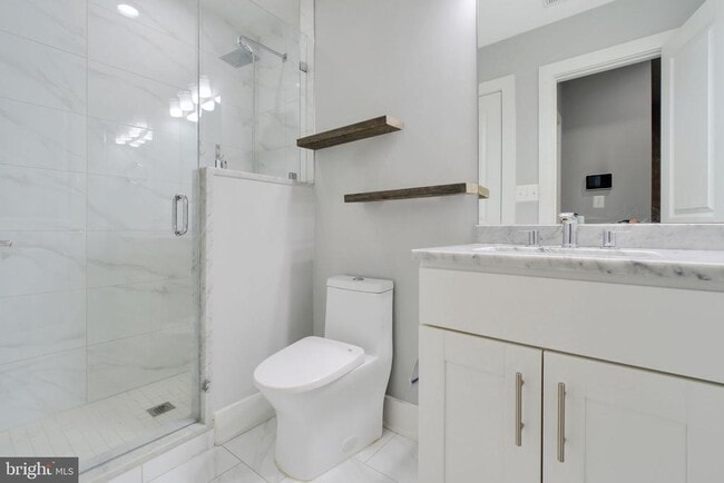 Photo - 1632 K St NE Unit PH