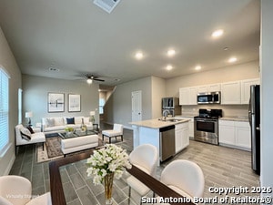 Photo - 7814 Savannah Brooks