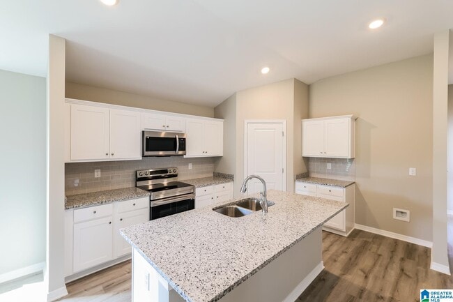 Photo - 1183 Hayward Lp