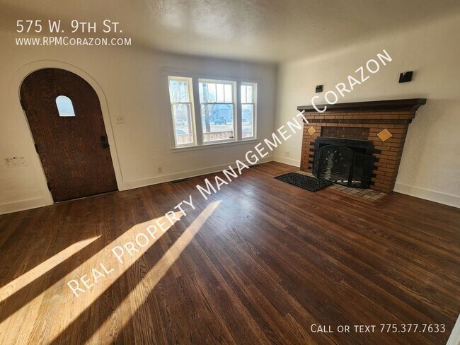 Photo - 575 W 9th St