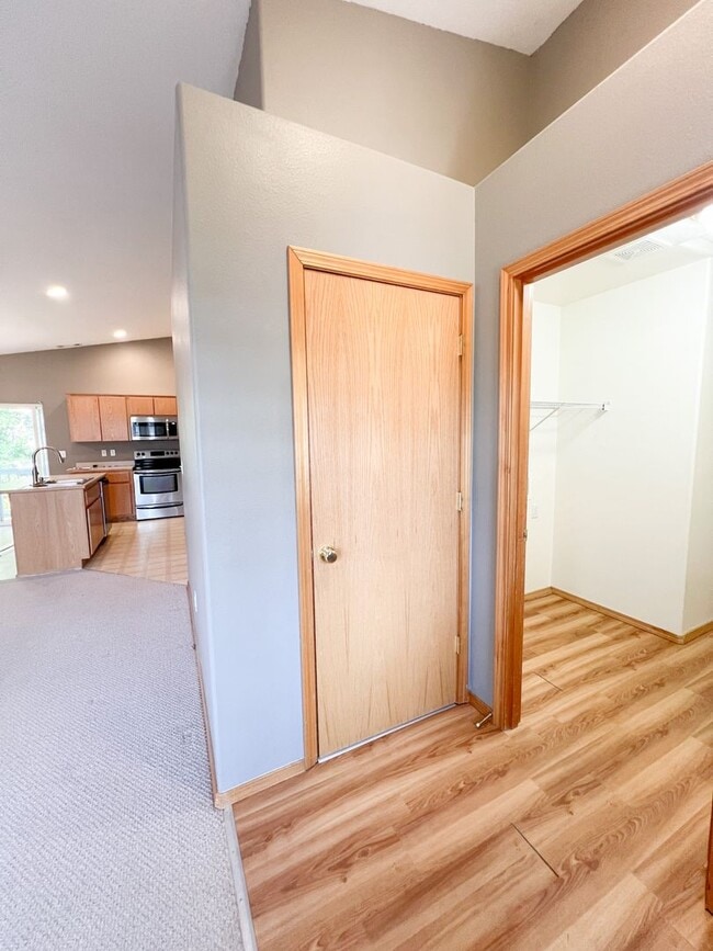 Photo - Three Bedroom, Two Bath House in Southview