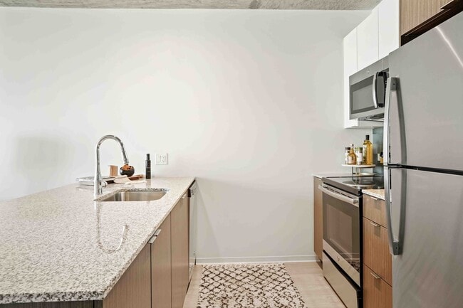 Photo - 2076 S Wabash Ave Unit 0804