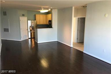 Photo - Spacious Condo in Great Location