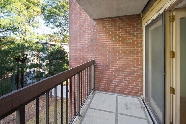 Photo - 4975 Washington St Unit 311