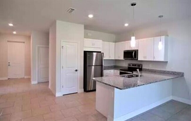 Photo - 1035 San Cristobal Ave