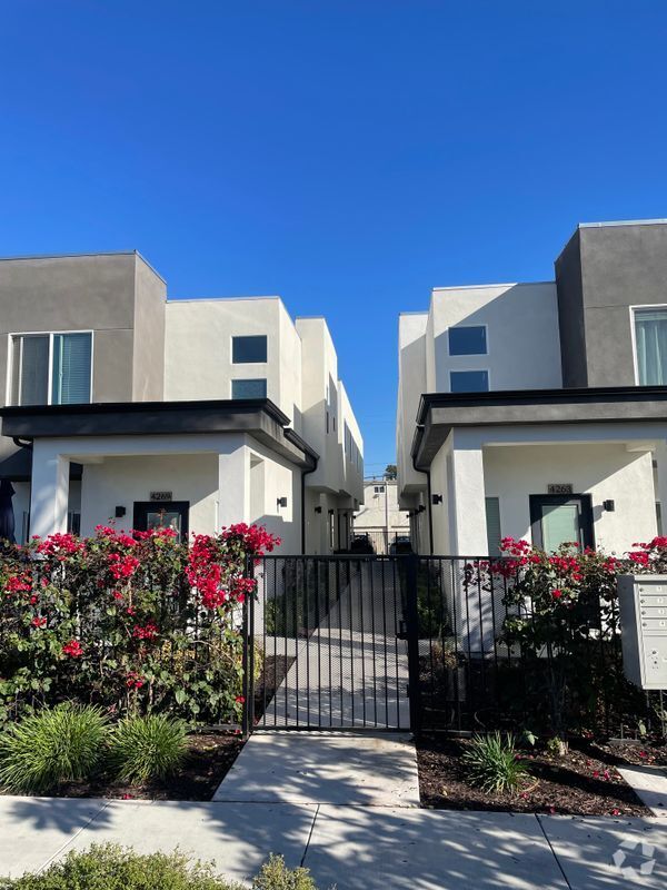 Building Photo - 4267 35th St Rental