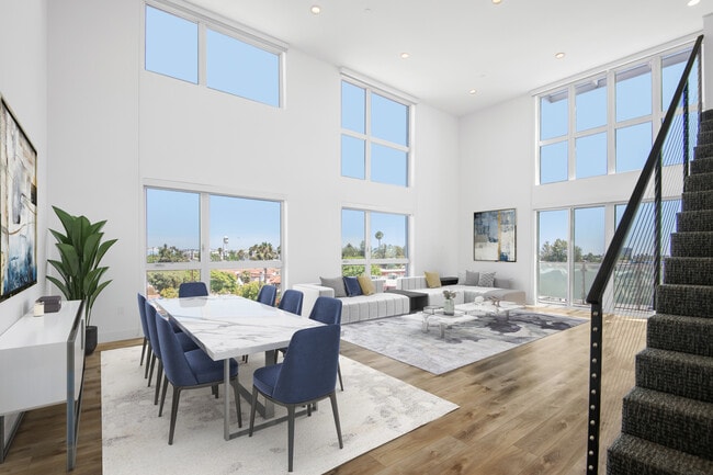 Dining Room (Unit 504)