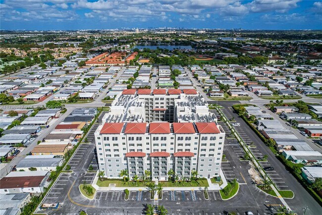 Photo - 400 NW 112th Ave Unit 608
