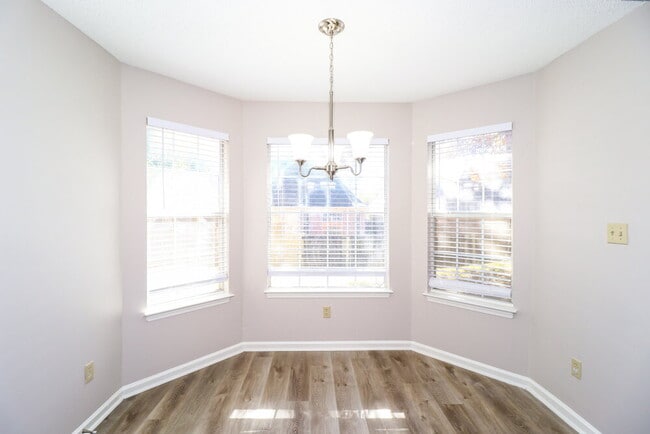 Photo - 7121 Showboat Ln