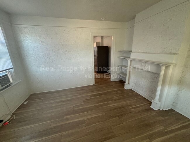 Photo - 821 Mt Vernon Ave