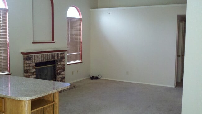 Photo - 1349 El Cajon Ln