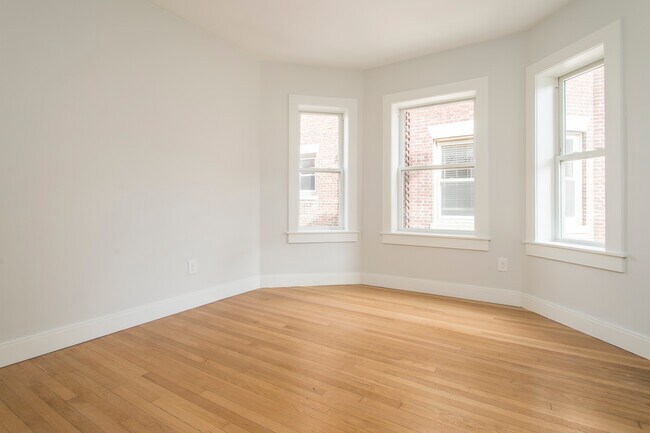 Photo - 31 South St Unit 7