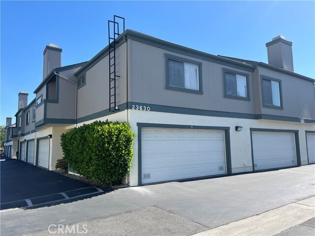 Building Photo - 23630 Monument Canyon Dr Unit G