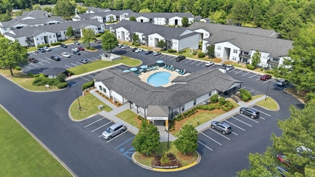 Building Photo - Wellington Manor