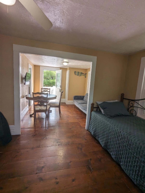 Photo - 119 S Rife St