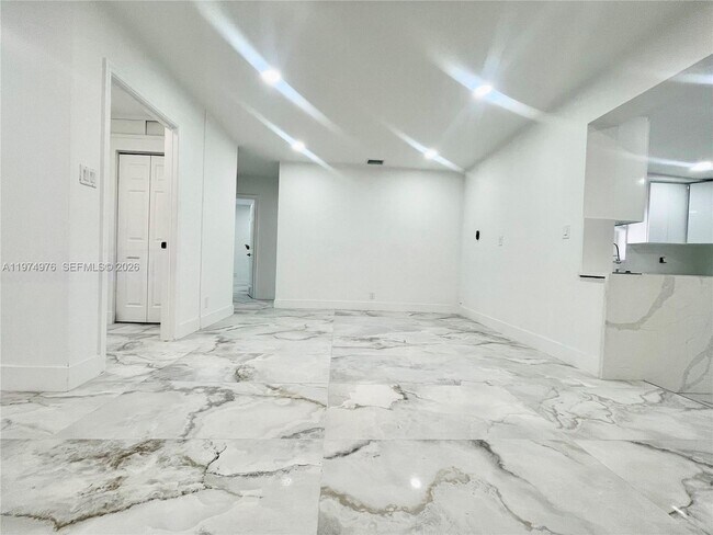 Photo - 1649 NE 8th Ave