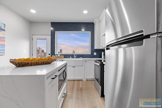 Photo - 111 W Sunny Isle Dr Unit 401