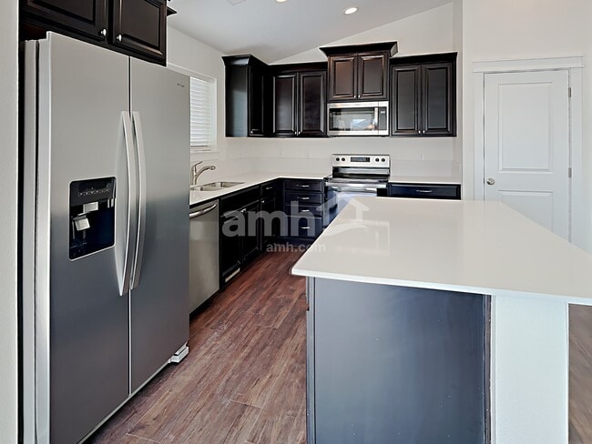 Photo - 4207 N Elsinore Ave