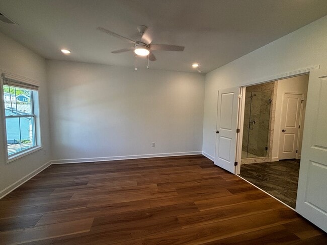 Photo - 202 Summit Ave SE