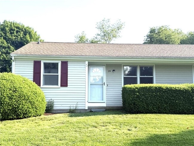 Photo - 28 Ethel Dr