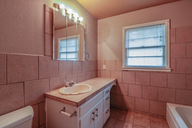 Photo - 4103 17th St