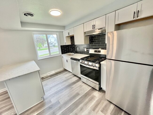 Photo - Mayfield 16 Townhomes