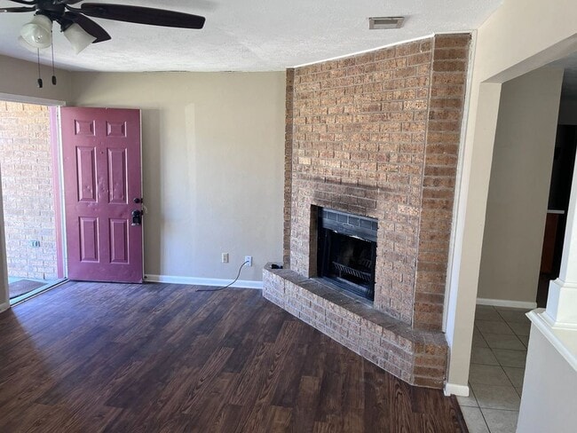 Photo - 2714 Allen Forest Dr