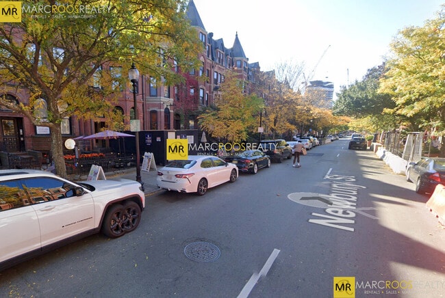 Photo - 250 Newbury St Unit 1R