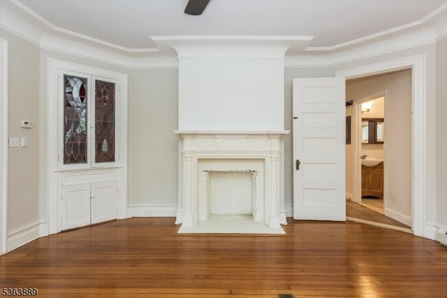 Photo - 287 Claremont Ave House